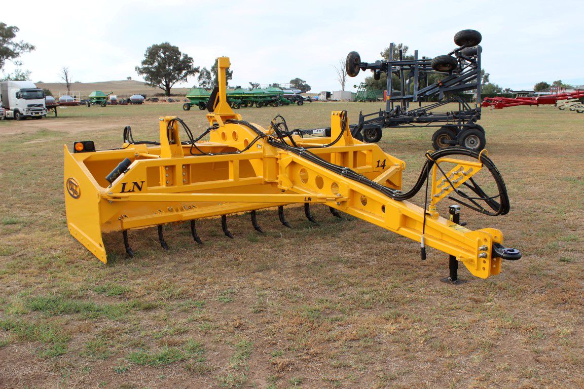Land Levelers & Drag Buckets Beulah Machinery