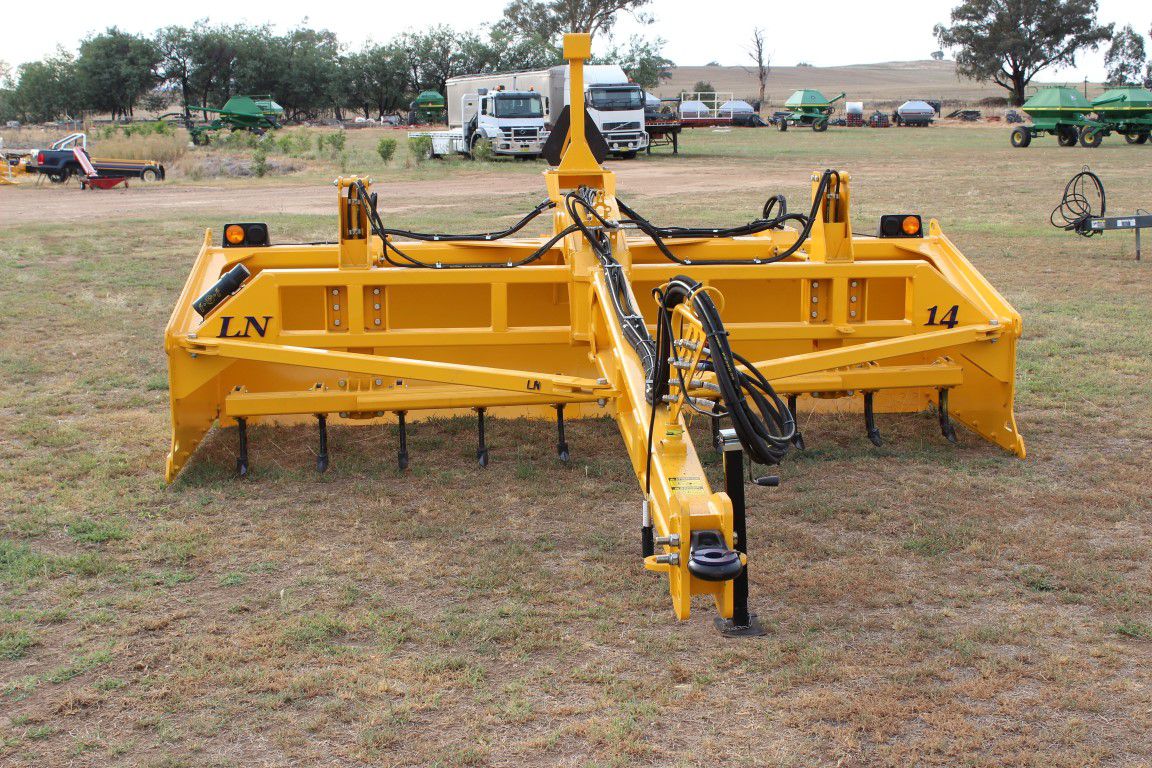 Land Levelers & Drag Buckets Beulah Machinery