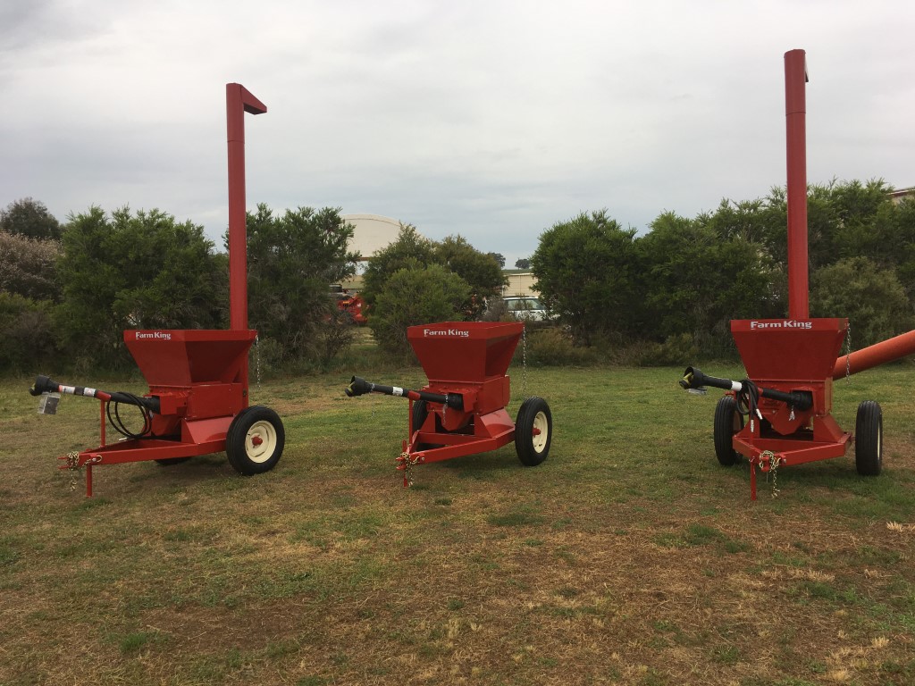 Roller Mill Model 180, Farm King